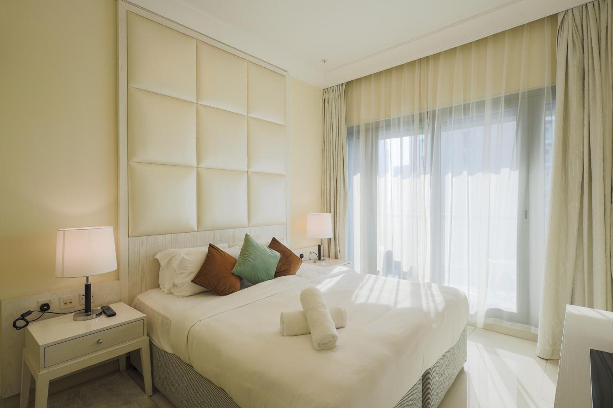 Majestic 3 Bedroom In Maison Mallstreet Dubai