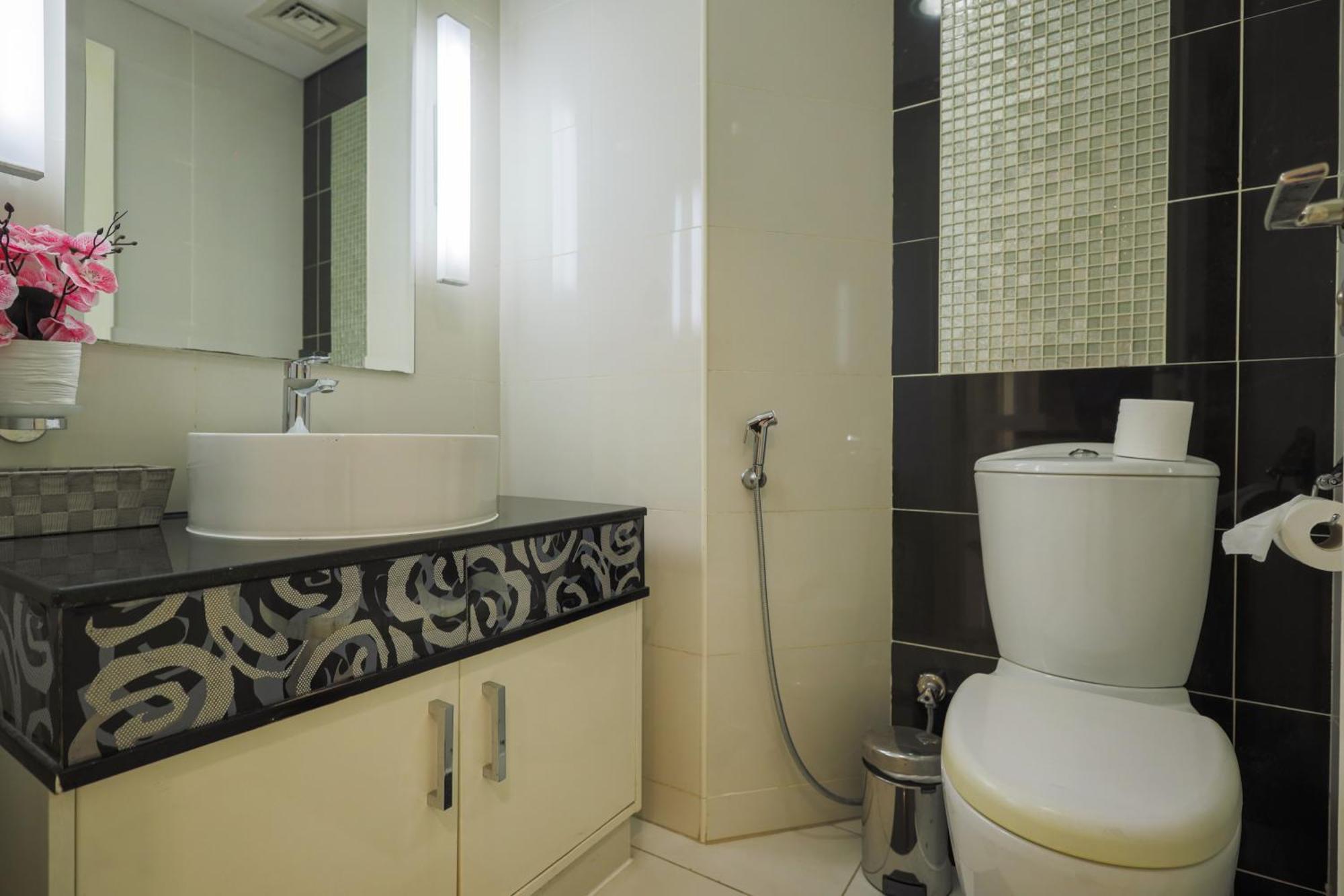 Majestic 3 Bedroom In Maison Mallstreet Apartment Dubai